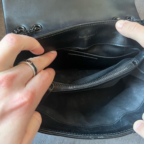 Saint Laurent Small Quilted Loulou bag - Picture 15 of 16